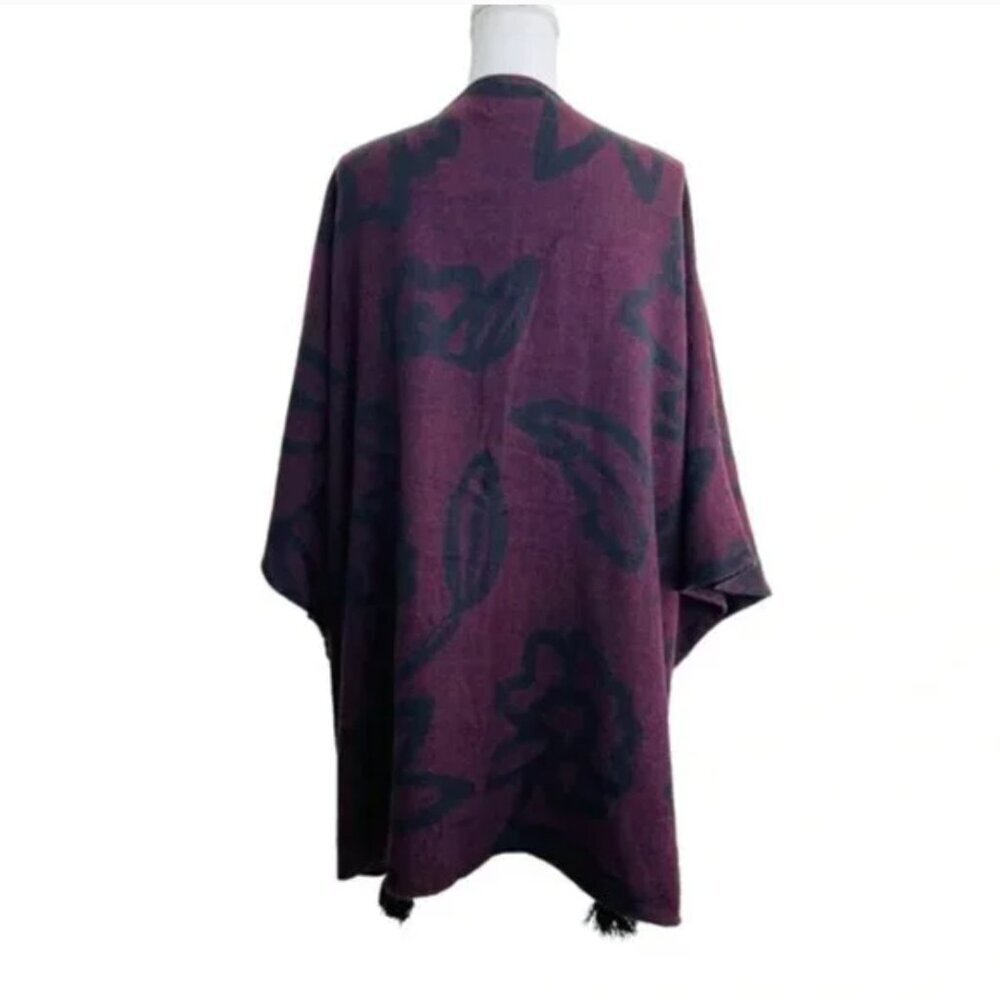 Cleobella Sevigny Capelet Poncho Cap Sweater Burgundy/Black One Size - Picture 9 of 11